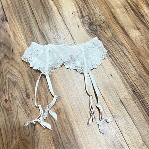Victoria’s Secret white lace garter belt lingerie